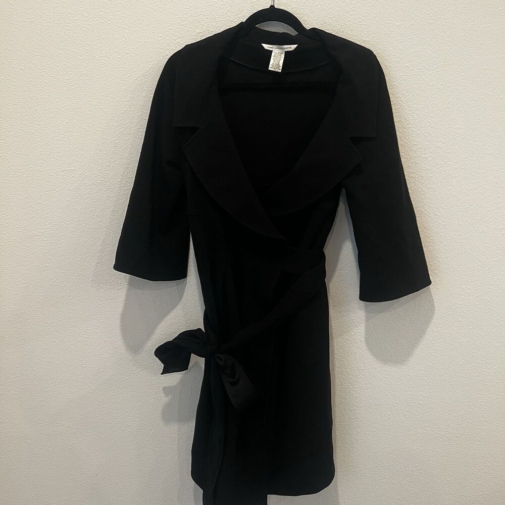Diane von Furstenberg Dress Womens 10 Black 100% Wool Wrap Mini Office Mob Wife - Picture 2 of 9